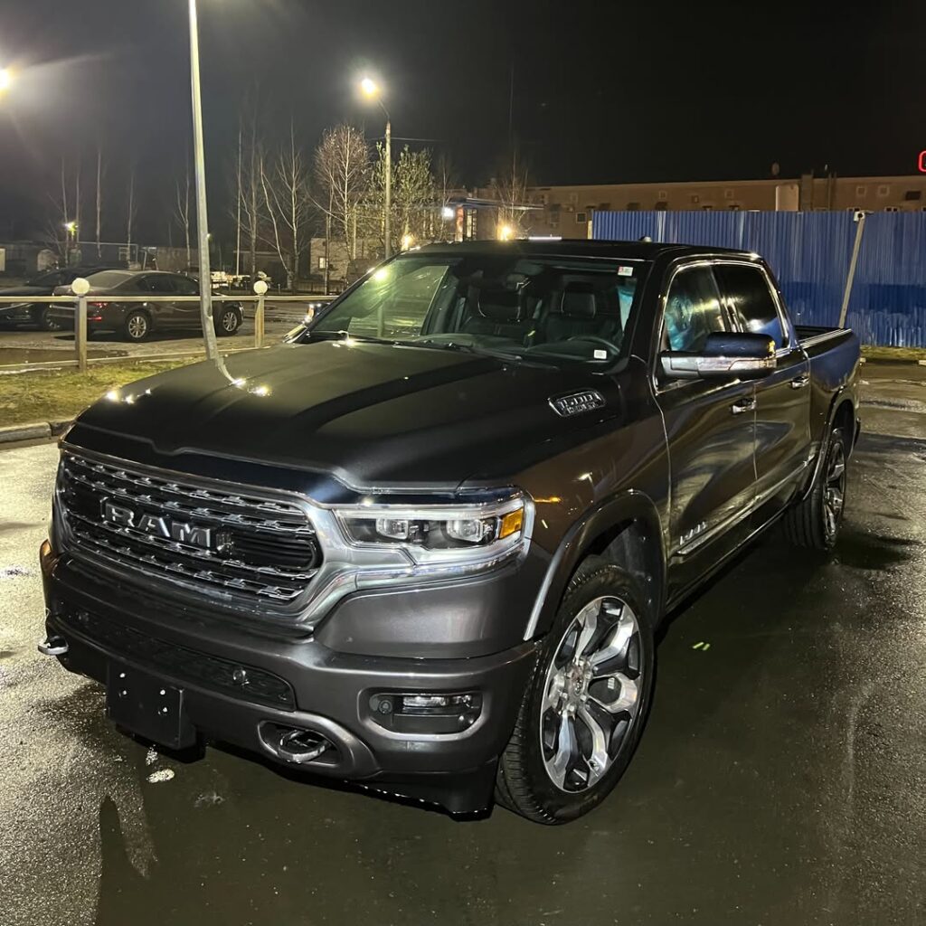 RAM 1500 Limited 5.7 HEMI