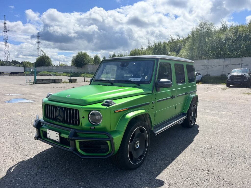 Mercedes-Benz G63 Green Matte
