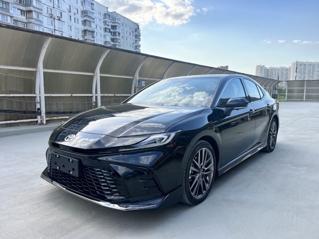 Toyota Camry Hybrid 2.0HXS Sport Plus Edition 2026
