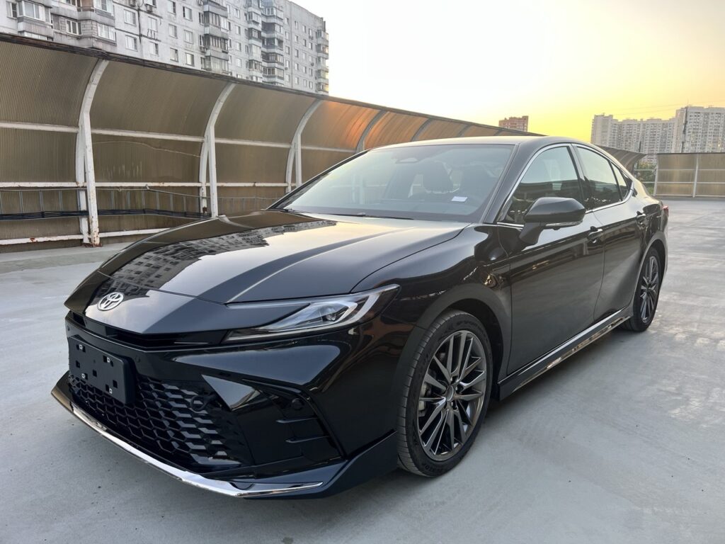 Toyota Camry Hybrid 2.0HXS Sport Plus Edition 2026