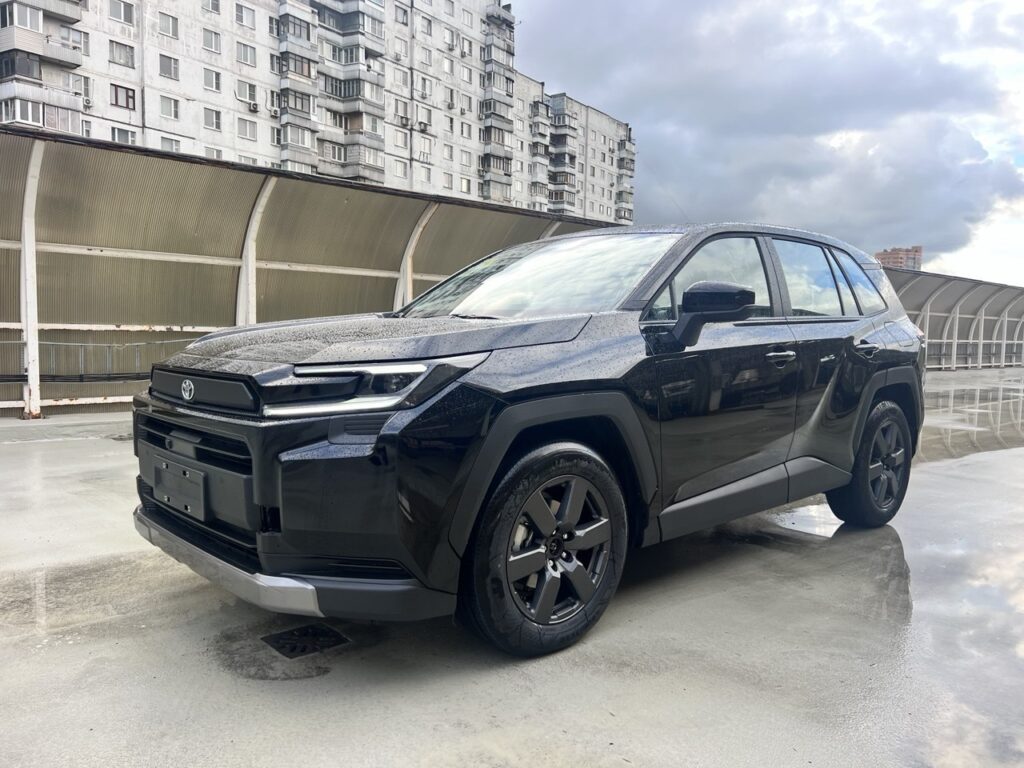 Toyota RAV4 2.0L CVT 4WD Luxury Edition 2026